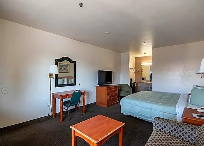 Hotel Rising Phoenix