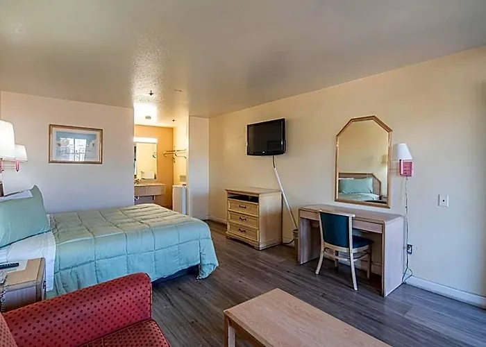 Hotel Rising